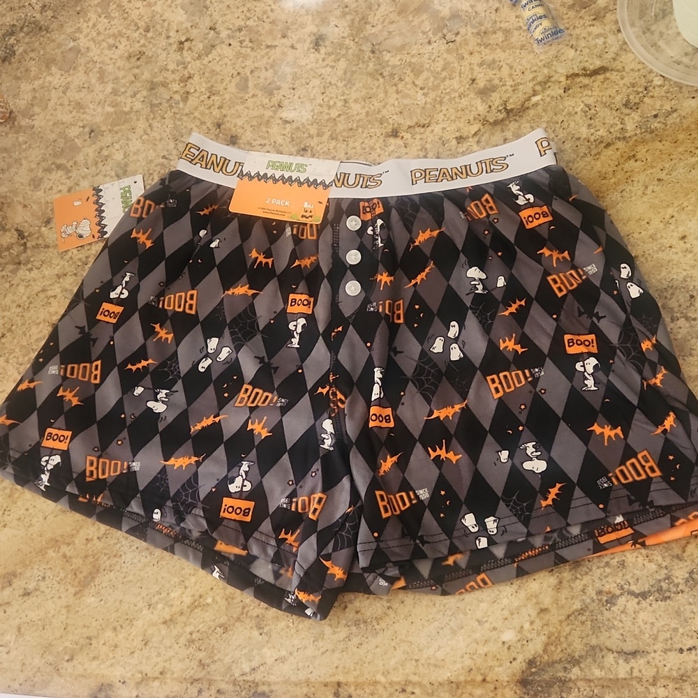 1 Pr Charcoal SNOOPY Peanuts Halloween Themed Boxer Shorts PJ Short. NEW!